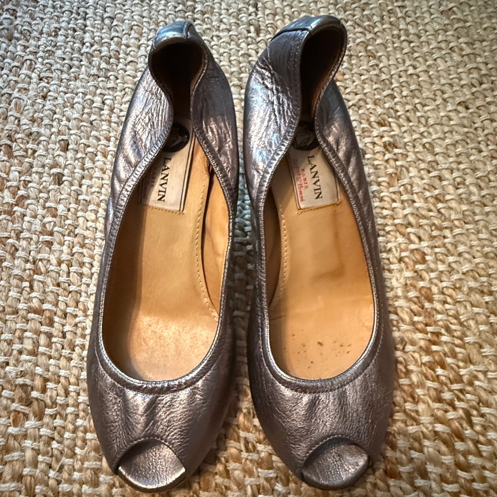 Lavin Peep Toe Shoes